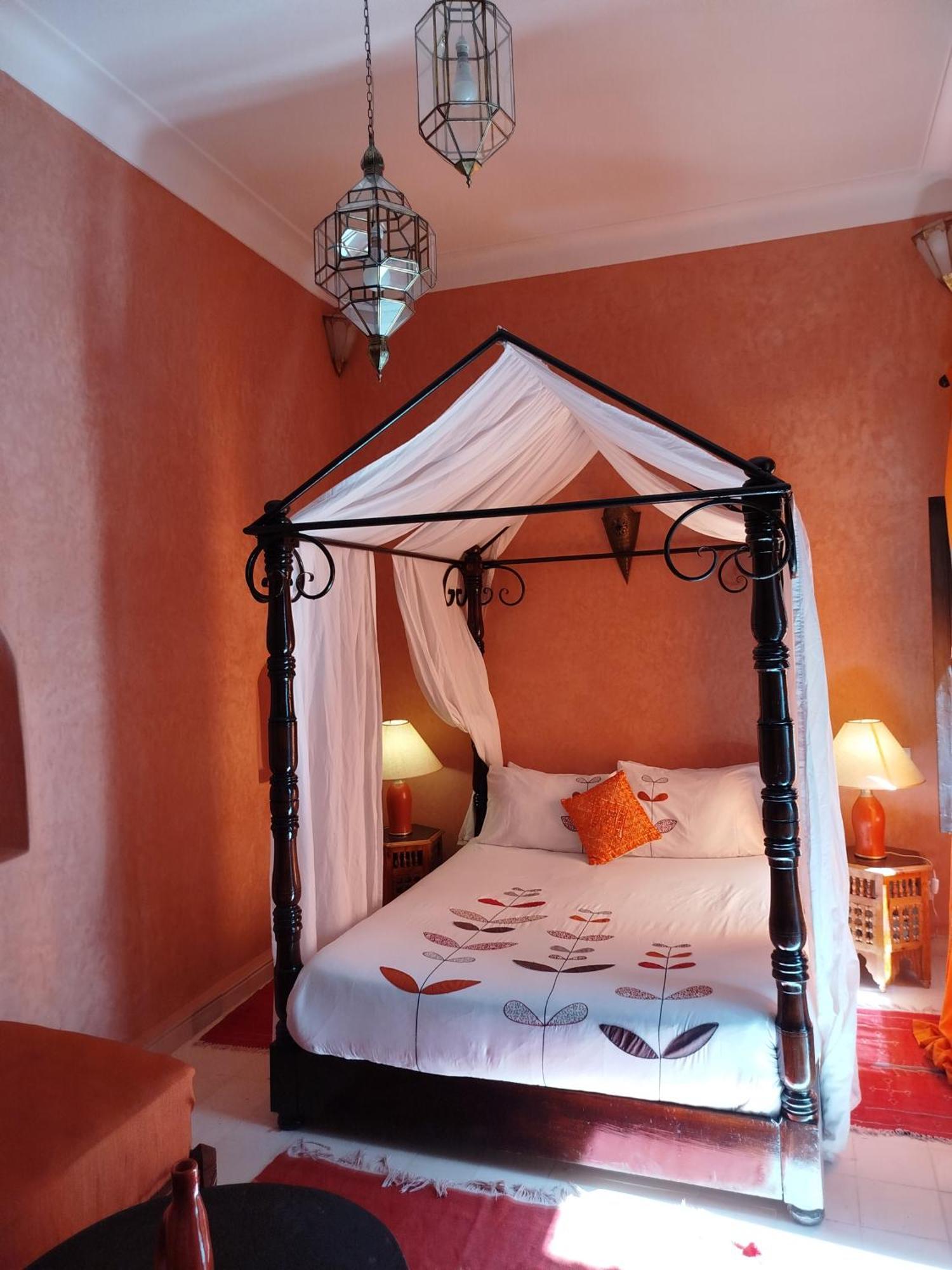 Riad Les Trois Mages Marrakesh Exterior foto