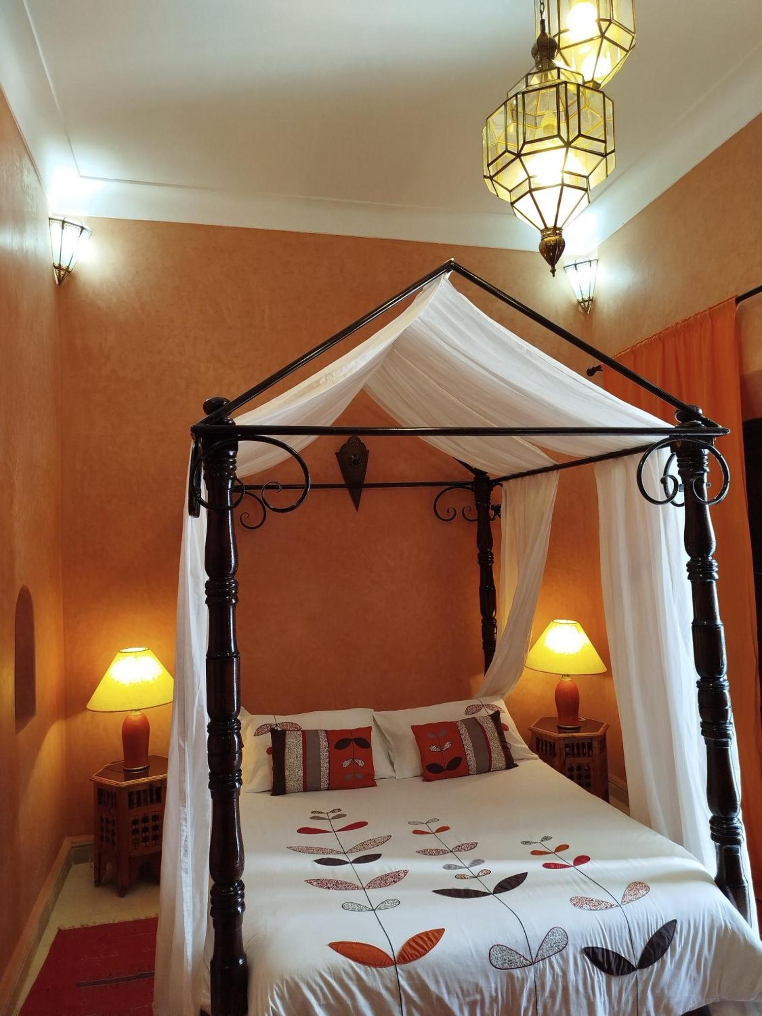 Riad Les Trois Mages Marrakesh Exterior foto